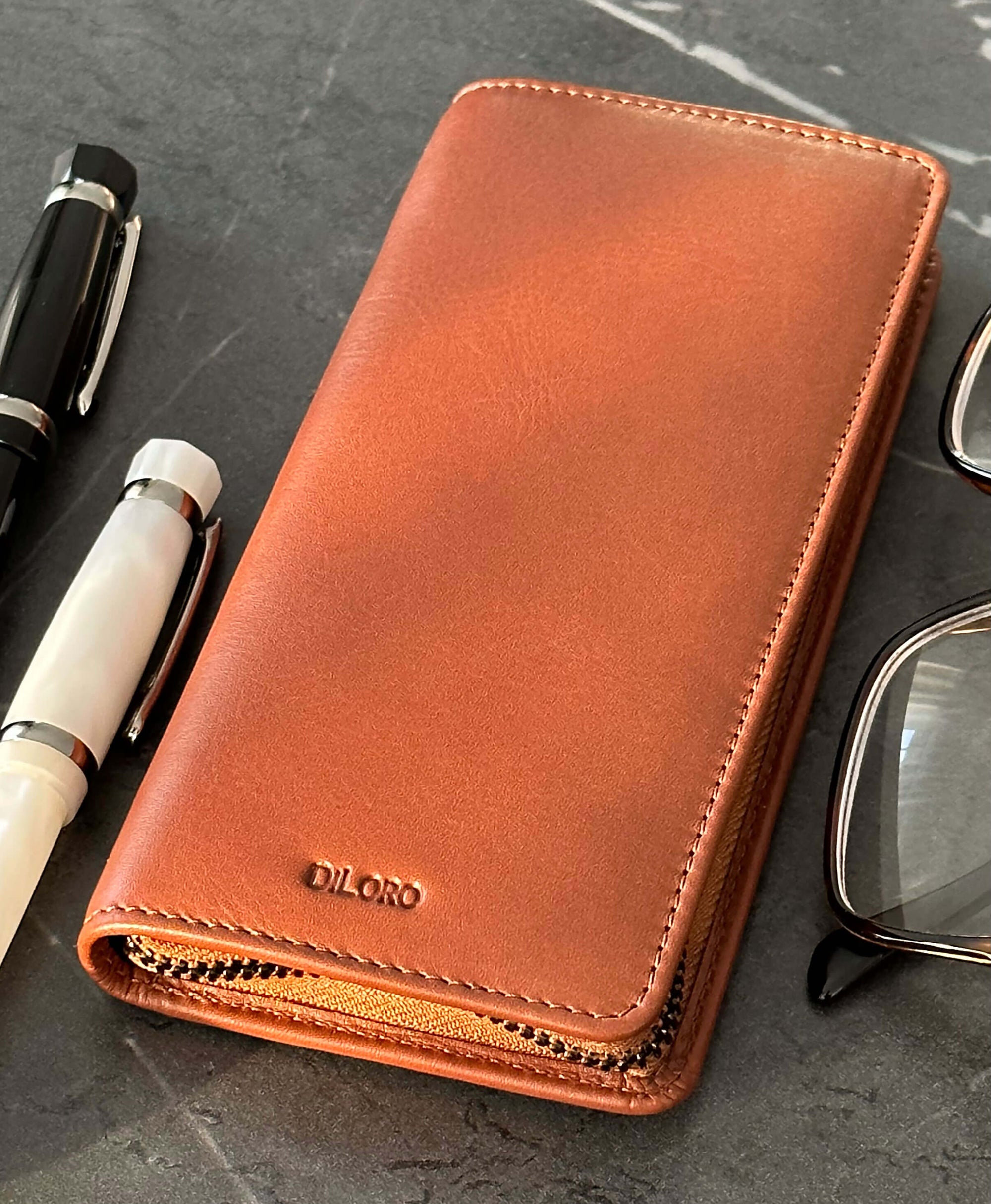 DiLoro Leather Zippered Triple/Quad Pen Case Premium Full Grain