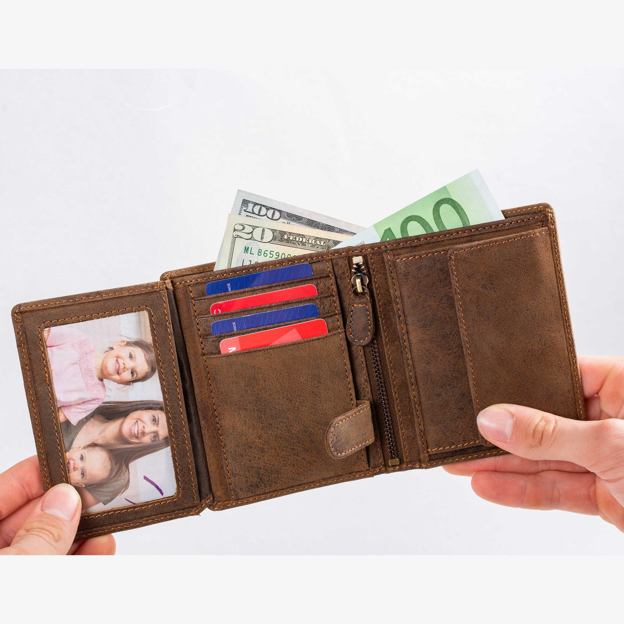 DiLoro Men's Large Leather Wallet 2.0 Vertical Bifold Coin RFID Safe Dark Brown
